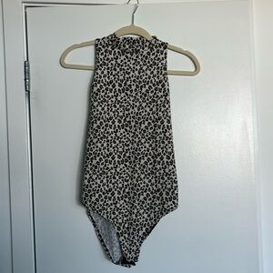 Small gaze animal print body suit - only worn once!